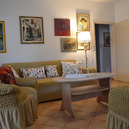 Apartments Lucija Srima Luaran gambar