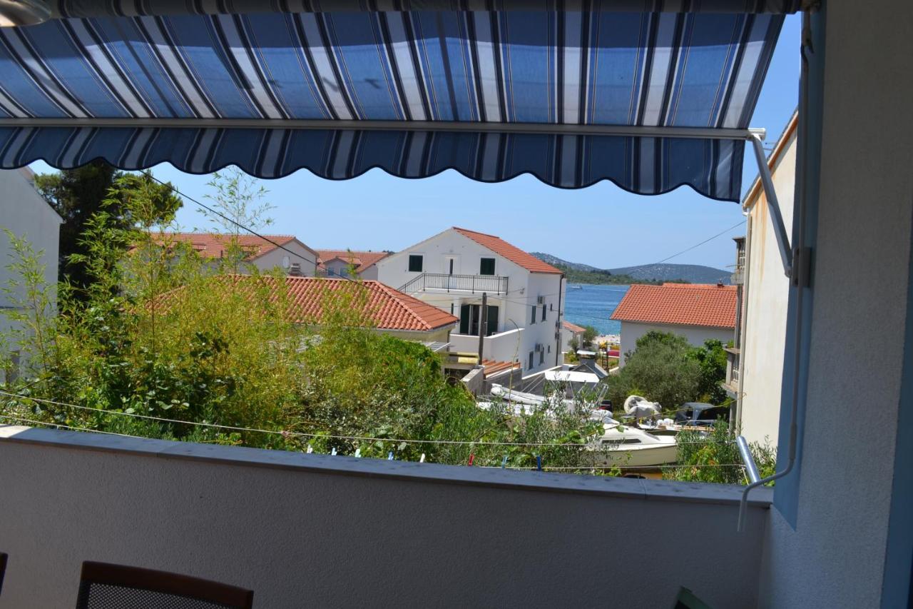Apartments Lucija Srima Luaran gambar