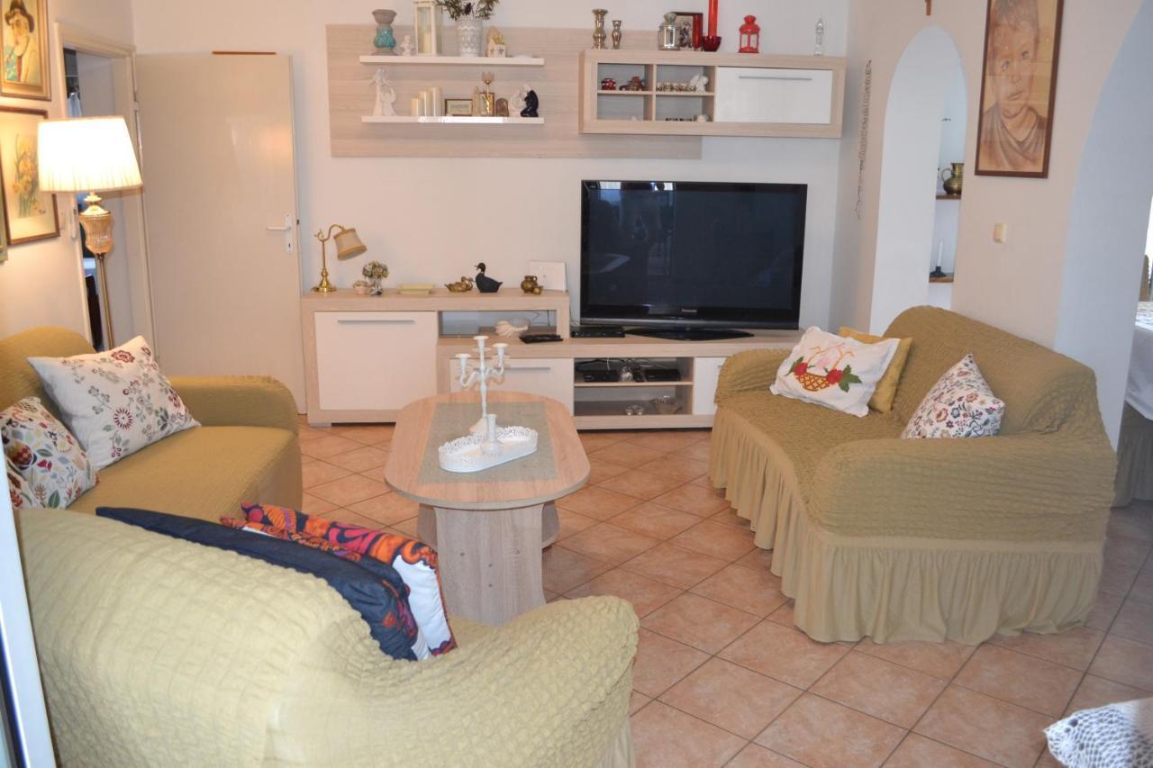 Apartments Lucija Srima Luaran gambar